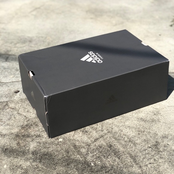 Adidas Ubersonic 3m Tennis/Running shoes - Picture 7 of 8